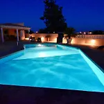 Casa Tulipa Sleeps 4 With Pool Garden & A C ヴィラ *
