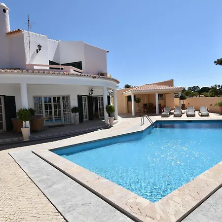 Casa Tulipa Sleeps 4 With Pool Garden & A C * Albufeira