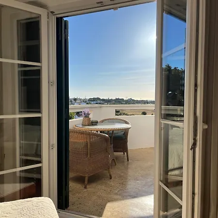Casa Tulipa Sleeps 4 With Pool Garden & A C *