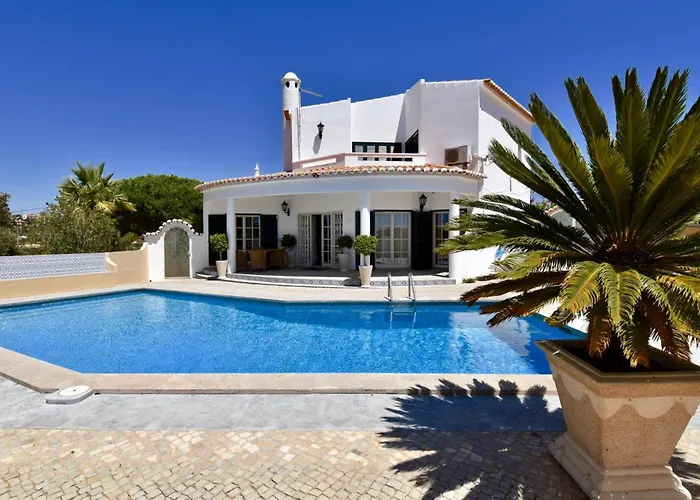 Casa Tulipa Sleeps 4 With Pool Garden & A C Villa *
