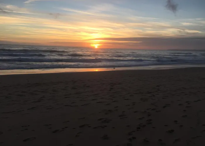 Casa Tulipa Sleeps 4 With Pool Garden & A C * Albufeira